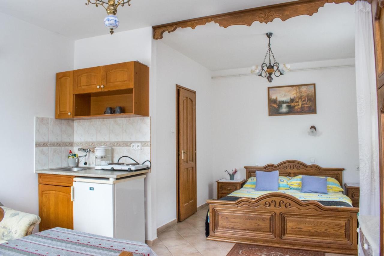 Levendula Apartman Zalakaros Buitenkant foto