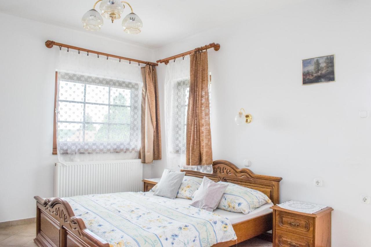 Levendula Apartman Zalakaros Buitenkant foto