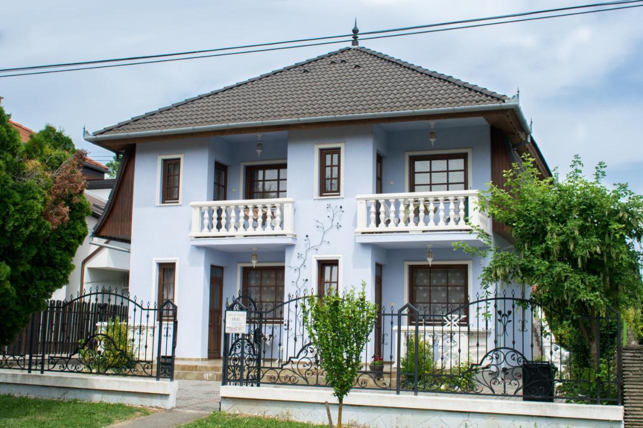 Levendula Apartman Zalakaros Buitenkant foto